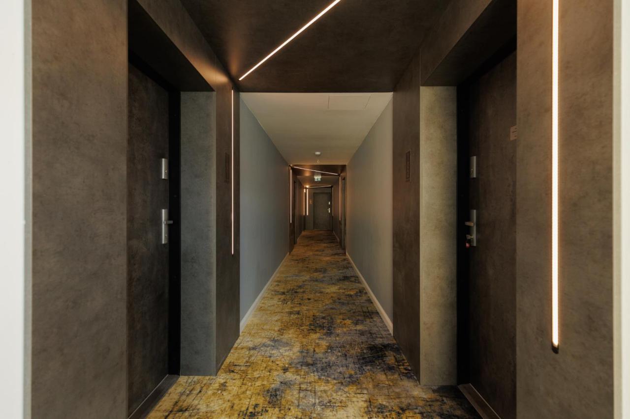 Villa Bauhaus Wellness Apartman Siofok Exterior photo