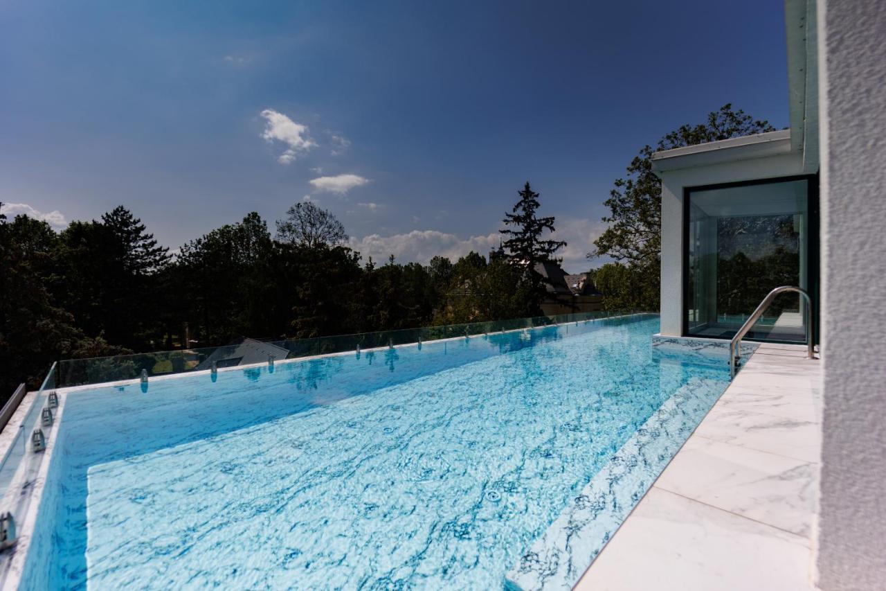 Villa Bauhaus Wellness Apartman Siofok Exterior photo