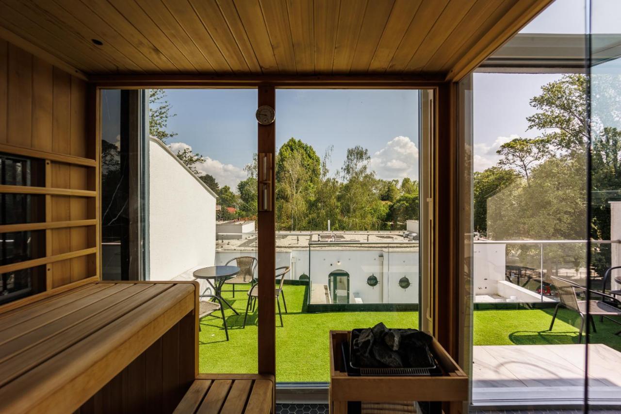 Villa Bauhaus Wellness Apartman Siofok Exterior photo